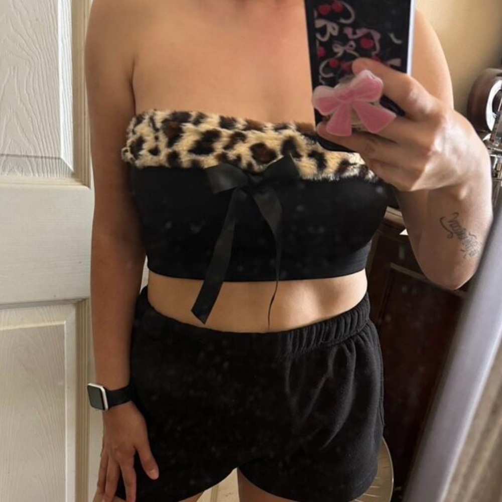 🛍️☀️ 3/$10 Leopard Print Bandeau Top ☀️🛍️